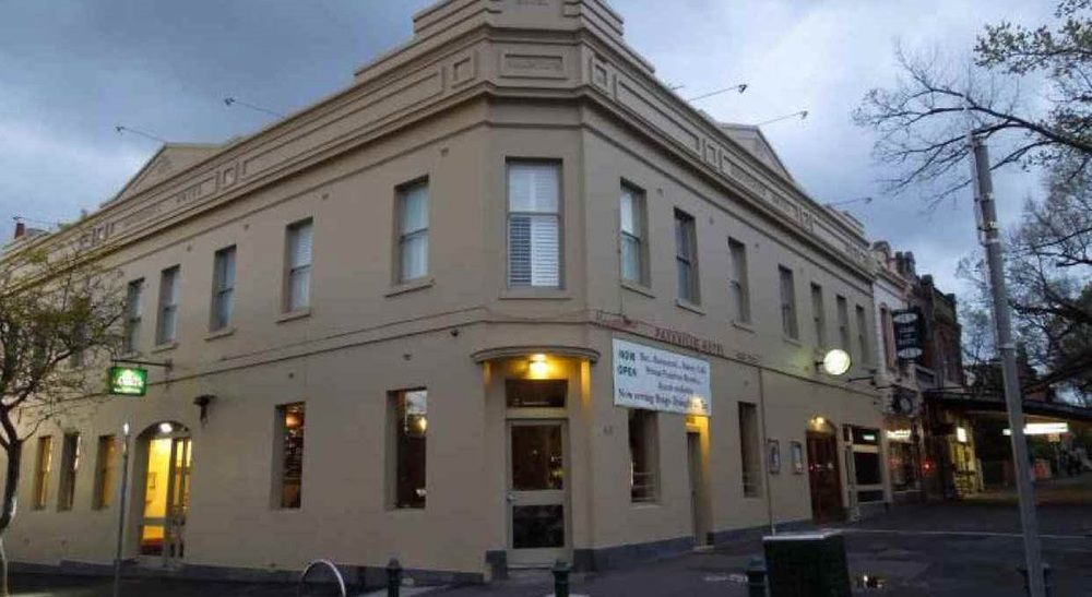 Naughtons Hotel Melbourne Eksteriør billede