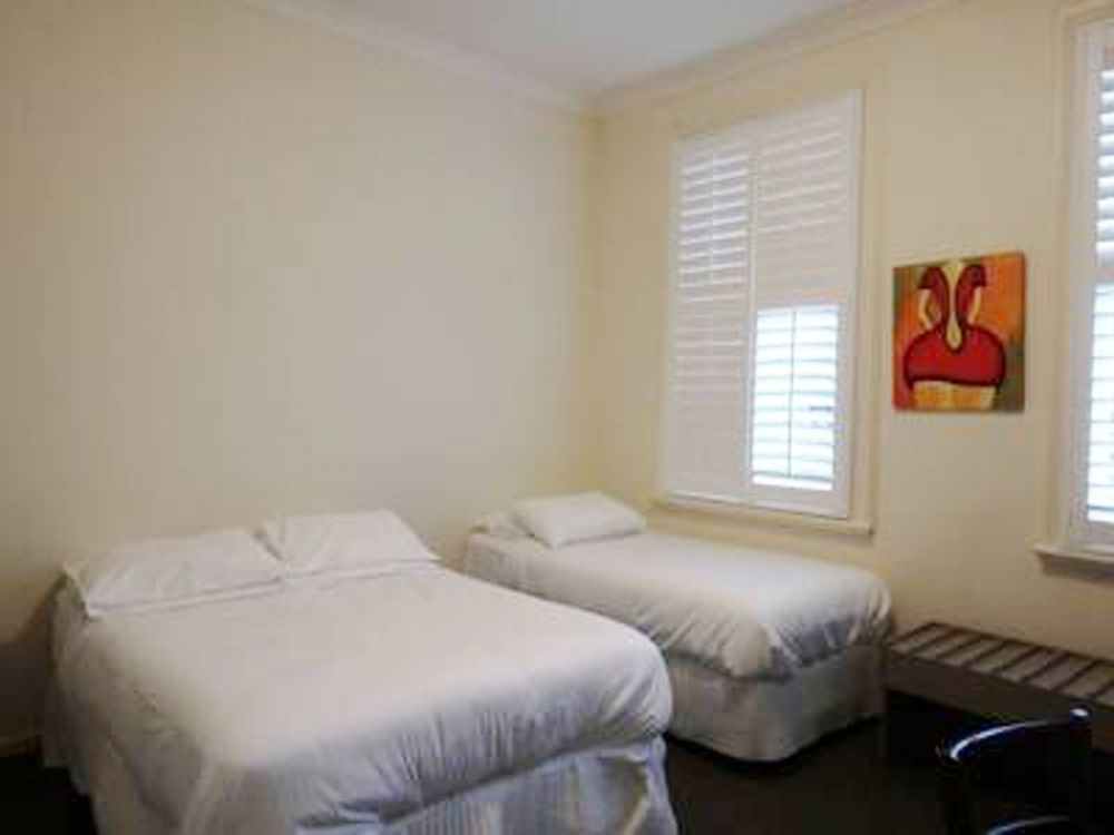 Naughtons Hotel Melbourne Eksteriør billede