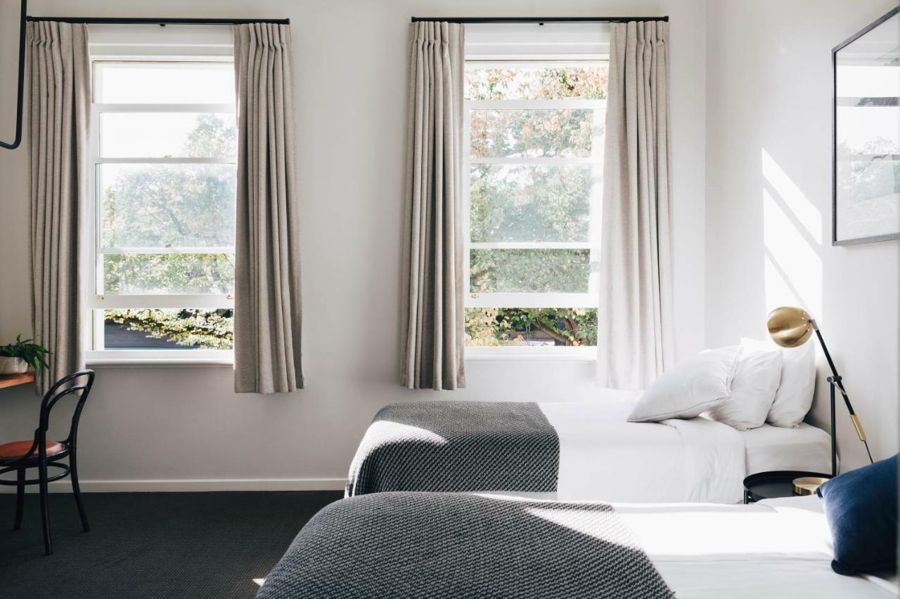 Naughtons Hotel Melbourne Eksteriør billede